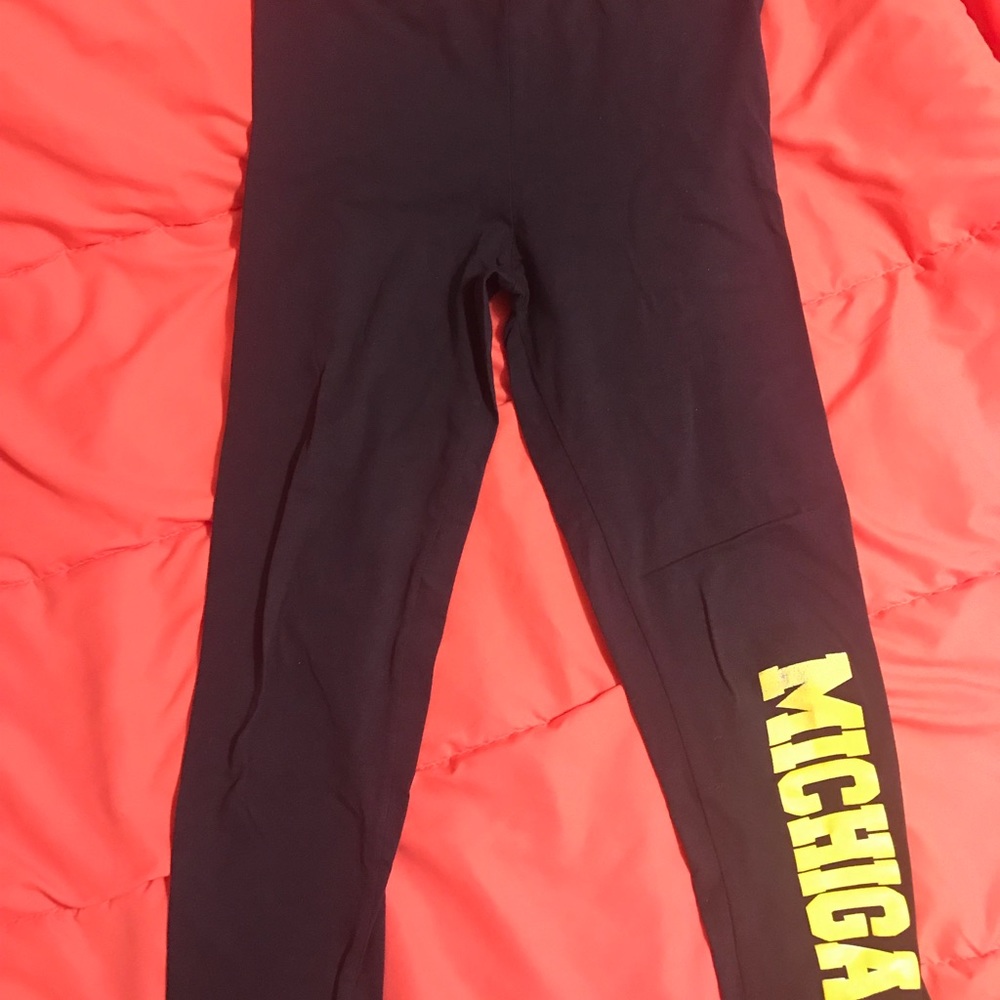 University of Michigan leggings - size large